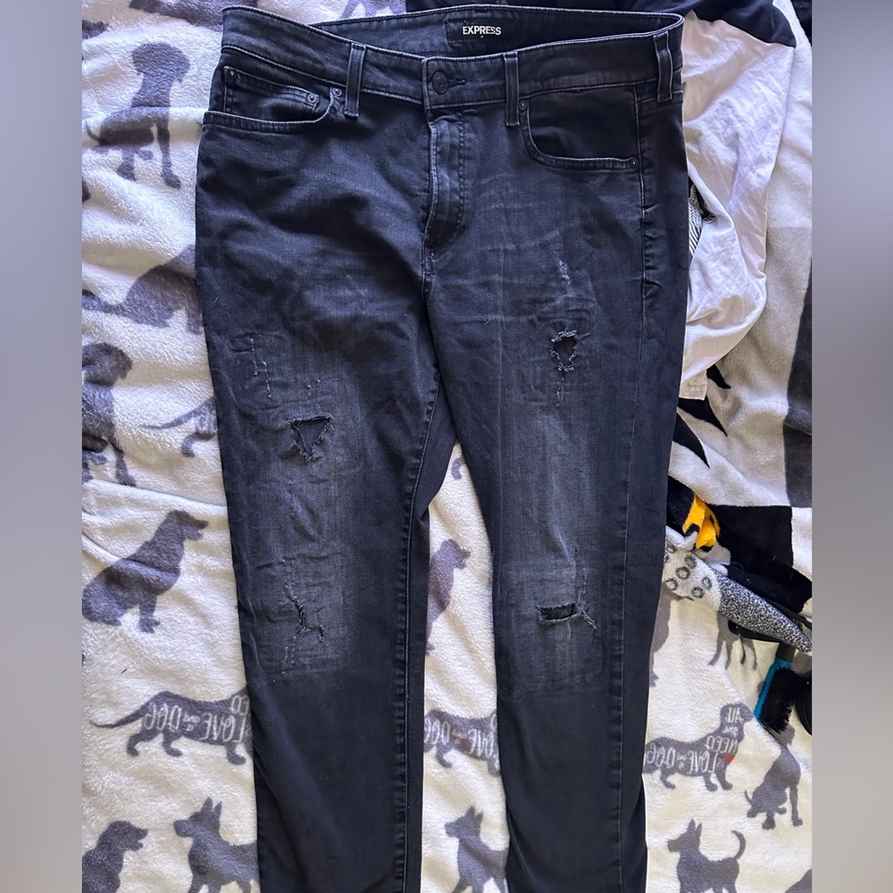 Express 36x32 black ripped skinny jeans